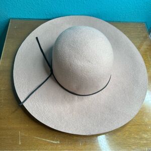 wide-brimmed wool hat BP., which is a private label brand sold by Nordstrom.